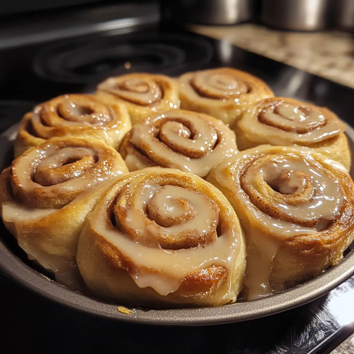 Cozy Vanilla Cinnamon Rolls